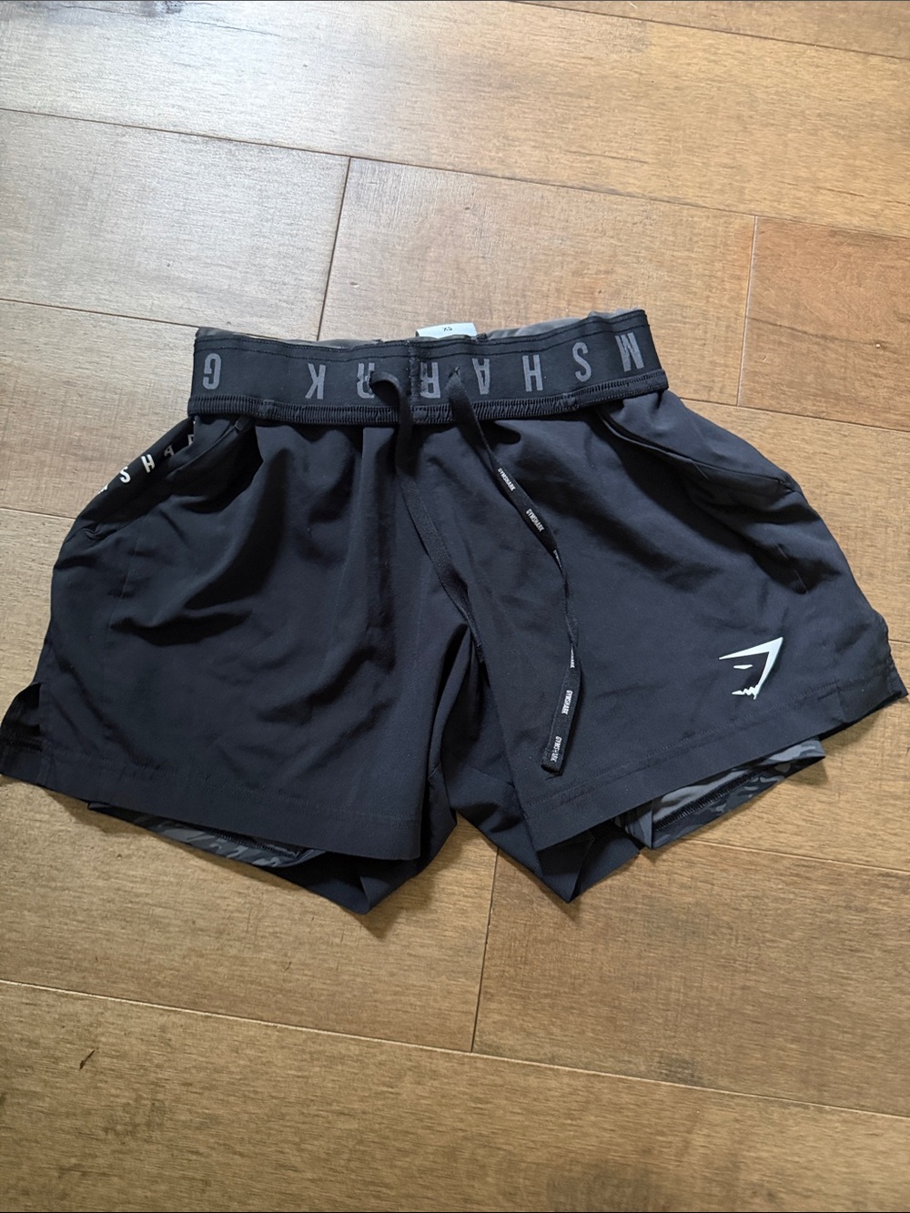 Gymshark Black Women's Training Shorts with Branded Waistband and liner shorts 💋
